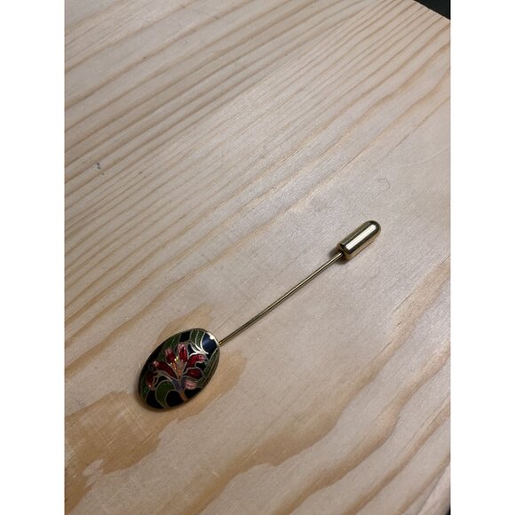 Vintage Gold Tone Lily Enamel Lapel Stick Pin - Picture 3 of 5